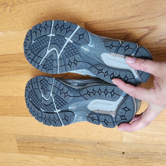 New Balance 1906N - Picture 8 of 10